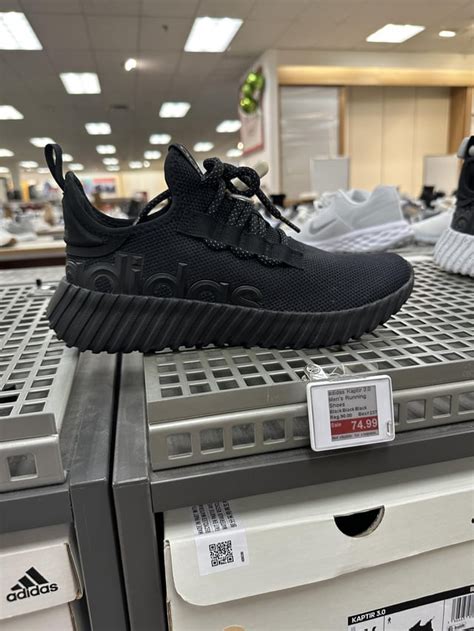 yeezy knock offs